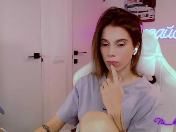 ni_kiss webcam model stream image