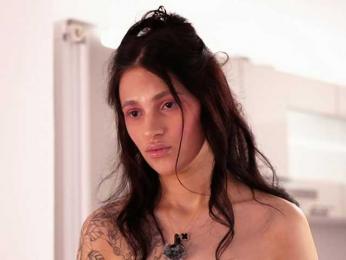 SaschaBloom webcam bongacams model stream image
