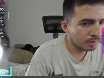 mateo_shiniki webcam model stream image