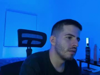 mateo_shiniki webcam model stream image