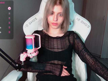 LizaKisses webcam model stream image