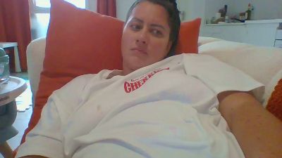 Lauracamc webcam cam4 model stream image