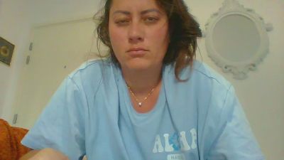 Lauracamc webcam model stream image