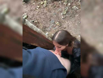 Pix1e webcam bongacams model stream image