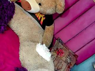 littleambarhot webcam model stream image