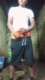 Black_spitpiss webcam model stream image