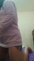 Amparo95 webcam model stream image
