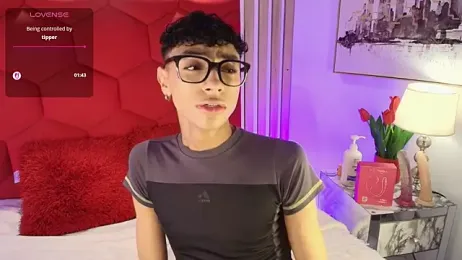 Owen_JP webcam model stream image