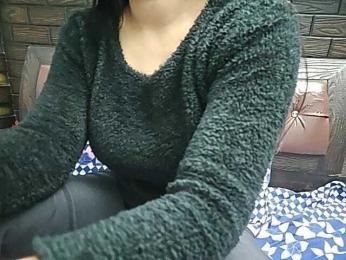 Dollmeenu webcam model stream image