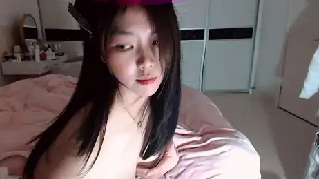 Miu1_girl webcam model stream image