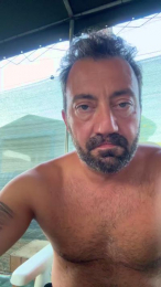 Semplic8 webcam model stream image
