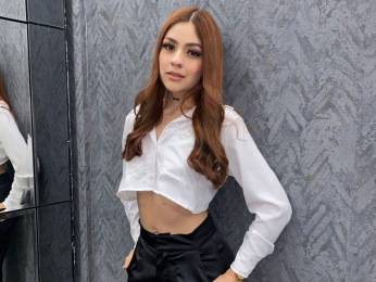 LanaaRouge webcam model stream image
