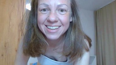 Popkka webcam model stream image