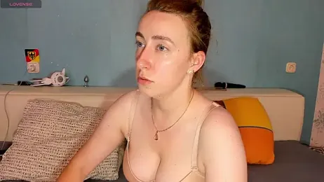 mimi_nati webcam model stream image