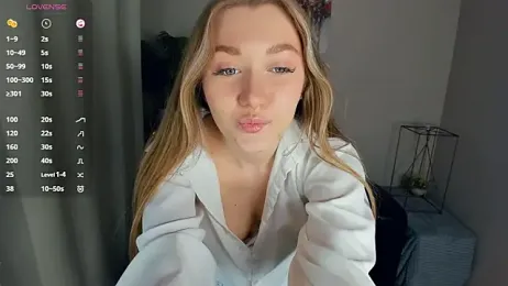 ThanhBuerger webcam stripchat model stream image