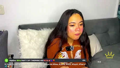 VioleeSaenz webcam stripchat model stream image