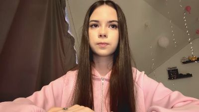 HertaMcginley webcam cam4 model stream image