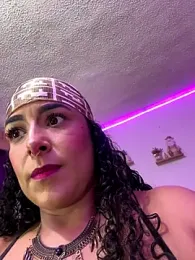 ariadna_cooper webcam stripchat model stream image