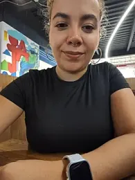 Emma_Wish webcam model stream image