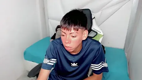 Liarr_ webcam model stream image