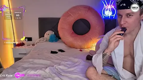 Grotesk_Couple webcam model stream image