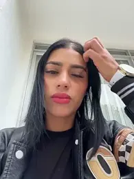 AlannaEvons webcam model stream image