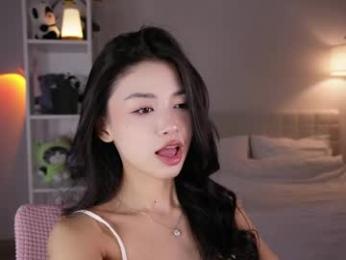 yourlittlesunrise_ webcam model stream image