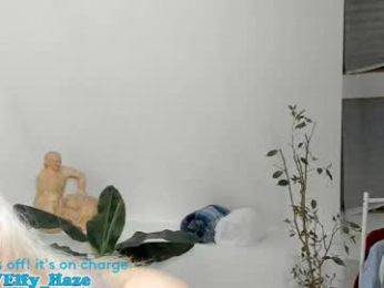 elfy_haze webcam model stream image
