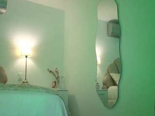 azaleiia webcam model stream image
