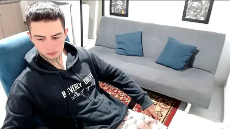 santii_ss webcam model stream image