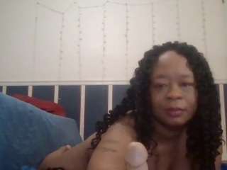 playwitme2000 webcam model stream image