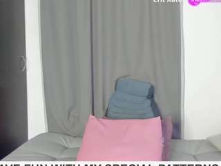 lilirouse webcam model stream image