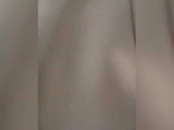 GolayaPravda webcam model stream image