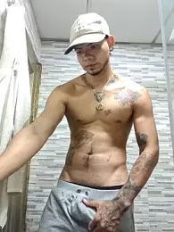 Niick01_ webcam model stream image