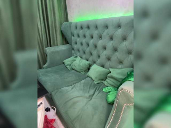 Darina_ webcam model stream image