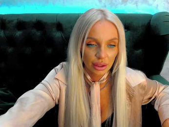 Darina_ webcam model stream image