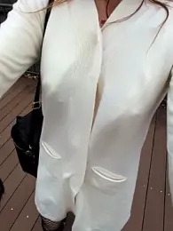 pink-mai webcam model stream image