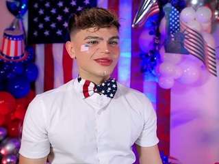 kennyboy-18 webcam model stream image