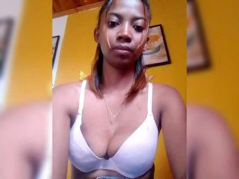 Sahsahsexy webcam bongacams model stream image
