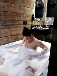 Hey-Hot webcam model stream image
