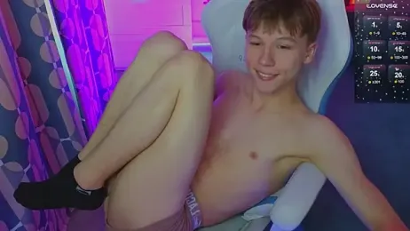 cuMte_boy webcam model stream image