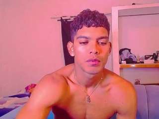themykeone webcam camsoda model stream image