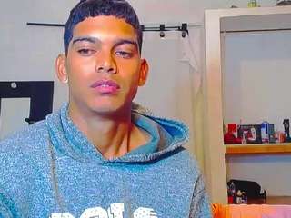 themykeone webcam camsoda model stream image