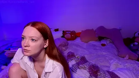 Radiants_two webcam stripchat model stream image