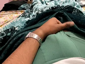 midnight_24 webcam model stream image