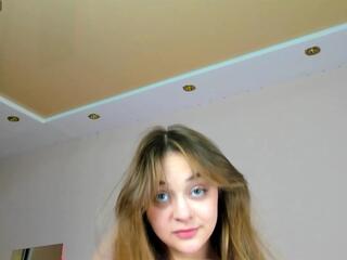 May Spring webcam model stream image