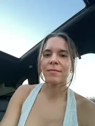 JuicyFruits93 webcam model stream image