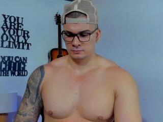Sean Carrera webcam model stream image