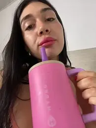 LaanaCooper webcam model stream image