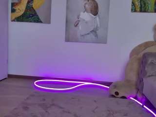 lenna-goddess webcam model stream image